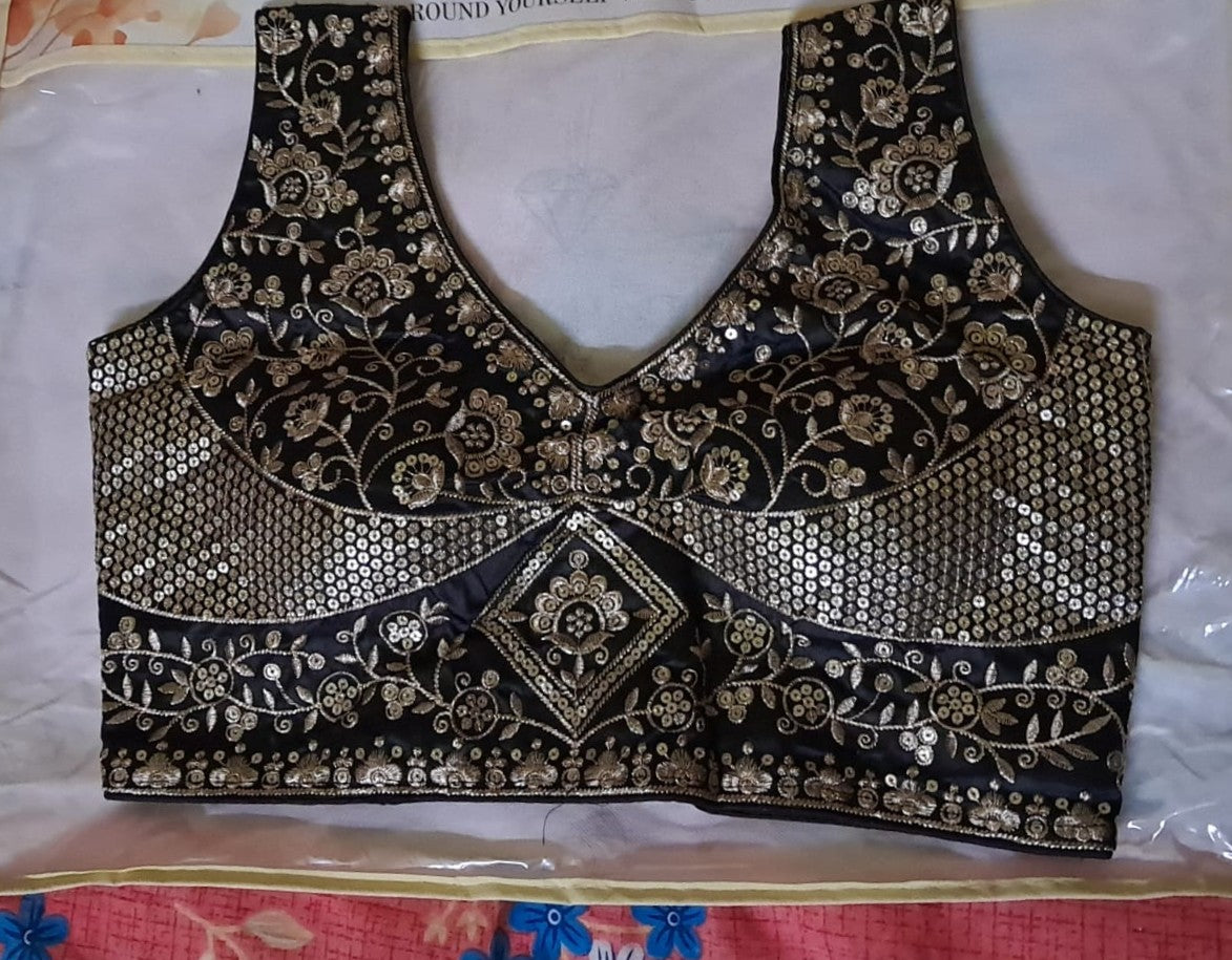 Embroidered V-Neck Sleeveless Blouse, Padded